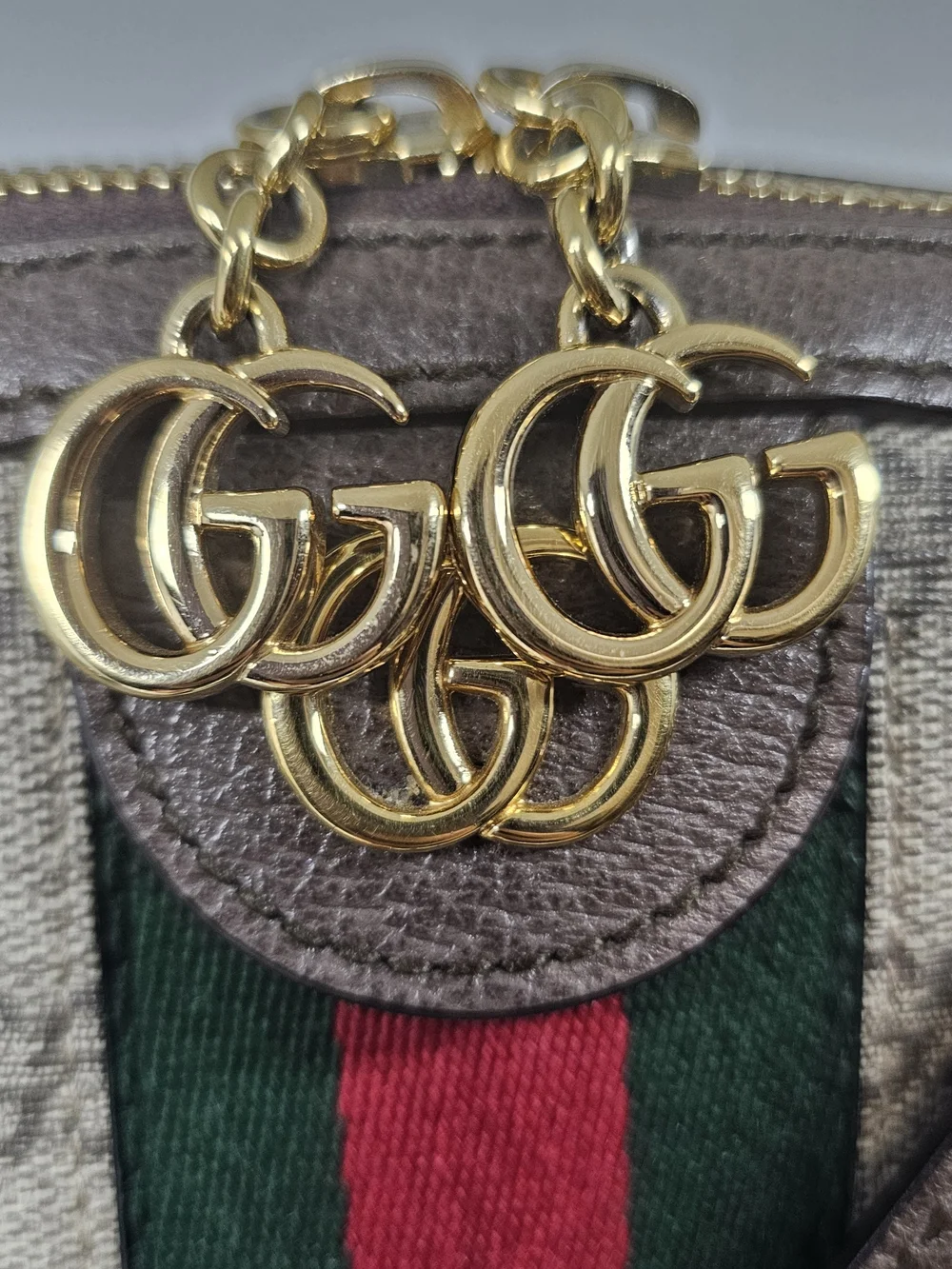 Gucci shoulder bag
